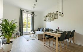 Nice Apartment Garden - 5 min DISNEYLAND Paris - Val d'Europe Center